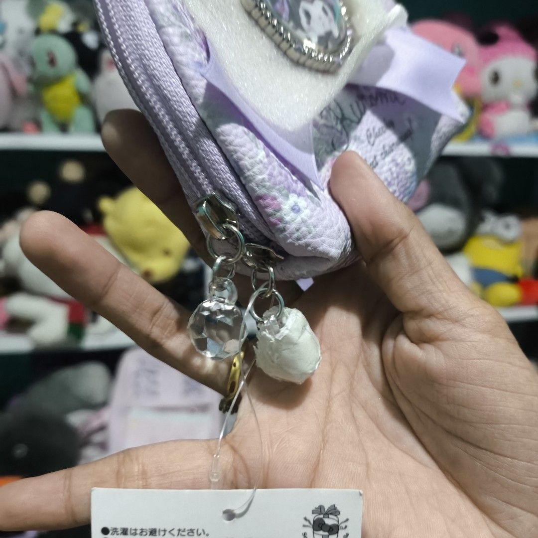 Kuromi Pouch (Category: Purses & Pouches) located in Manila. Submitted by kuromixx_ (Listing ID 1467132319, Image 3). Description: .