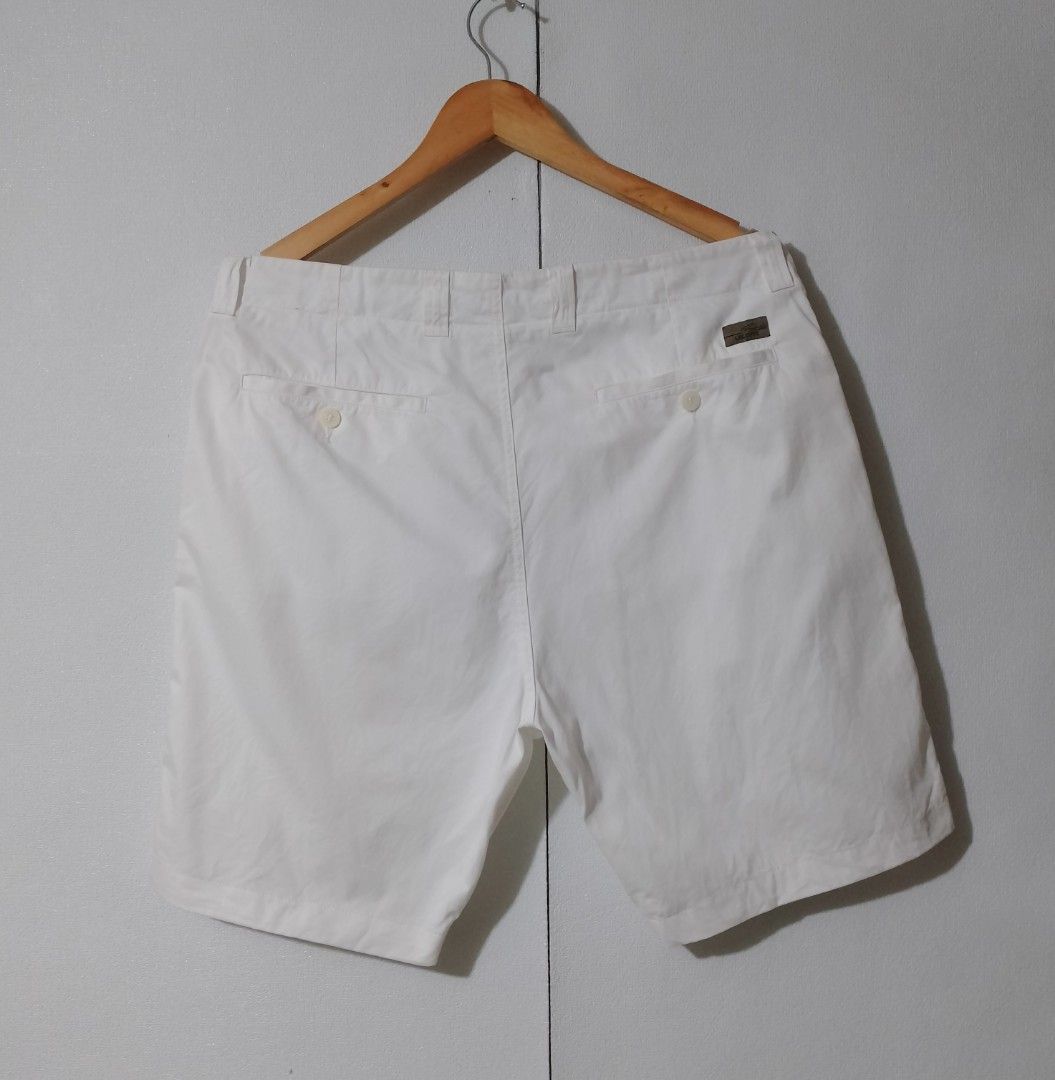 Lacoste (Category: Shorts) located in Iligan City. Submitted by jh_pr0 (Listing ID 1467092937, Image 3). Description: Lācøstē (walkshort) Good as new Waist: 32-34 actual tape Length: 19 Color rate: 10/10 No issue Mine: 1k+sf.