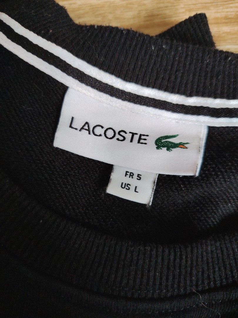 LACOSTE BIG LOGO SWEATER (Category: Tshirts & Polo Shirts ) located in Marikina City. Submitted by kingdrel (Listing ID 1466987711, Image 3). Description: LACOSTE BIG LOGO SWEATER W 19.5 L 26 VERYGOOD CONDITION NO ISSUE COLORATE 9.5-10.