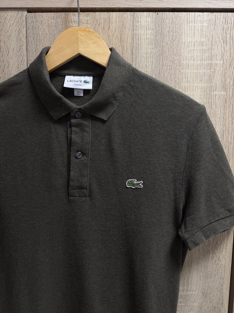 Lacoste Slim Fit Polo Shirt (Category: Tshirts & Polo Shirts ) located in Cavite. Submitted by PRIVATE.Selection (Listing ID 1467052507, Image 3). Description: Lacoste Slim Fit Polo Shirt Size S W- 19 L- 27 Good as New .