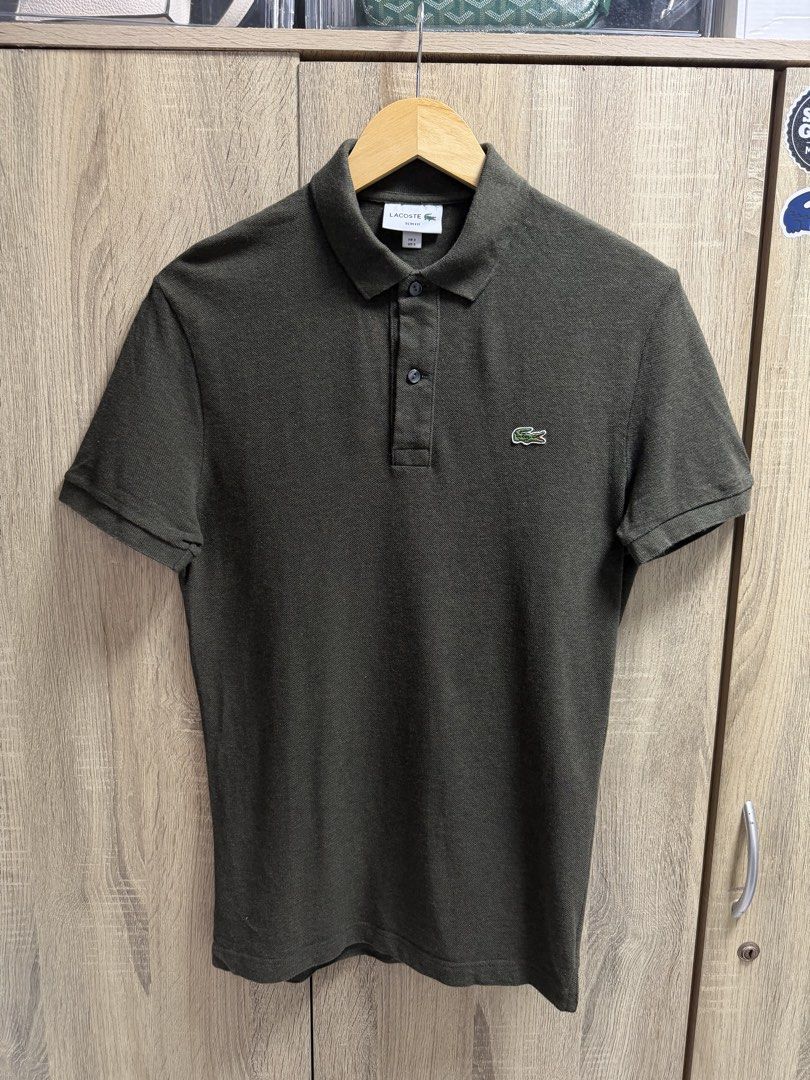 Lacoste Slim Fit Polo Shirt (Category: Tshirts & Polo Shirts ) located in Cavite. Submitted by PRIVATE.Selection (Listing ID 1467052507, Image 1). Description: Lacoste Slim Fit Polo Shirt Size S W- 19 L- 27 Good as New .