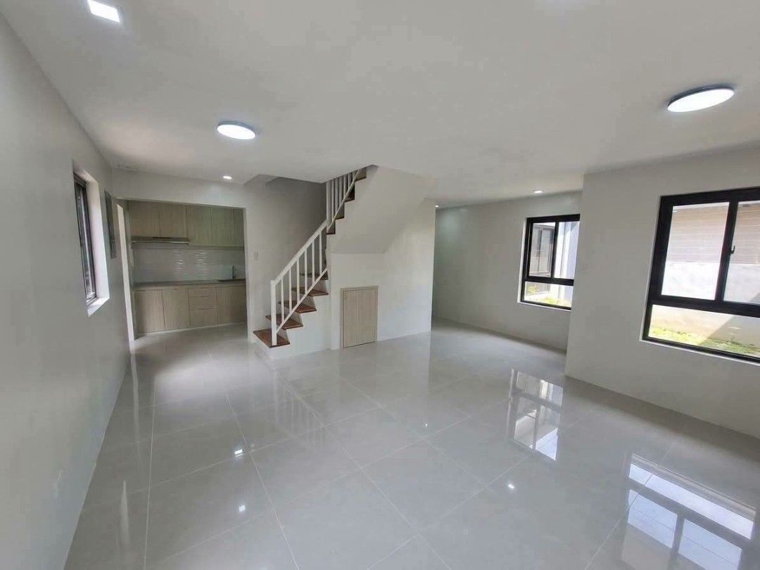 LAGUNA BELAIR 2 (Category: House & Lot) located in Caloocan City. Submitted by propertylistings_23 (Listing ID 1467039590, Image 2). Description: LAGUNA BELAIR 2 STA ROSA LAGUNA ‼️ HOUSE AND LOT FOR SALE ‼️ 📍Location: Laguna BelAir 2 Subdivision, Sta.Rosa City, Laguna (near Laguna Technopark, DLSU, Paseo De Sta Rosa, Nuvali) Lot Area: 104 sqm Usable Floor Area: 150 sqm approx. 2- storey, 4 Bedroom 2 Toilet and bath Newly renovated, fully extende