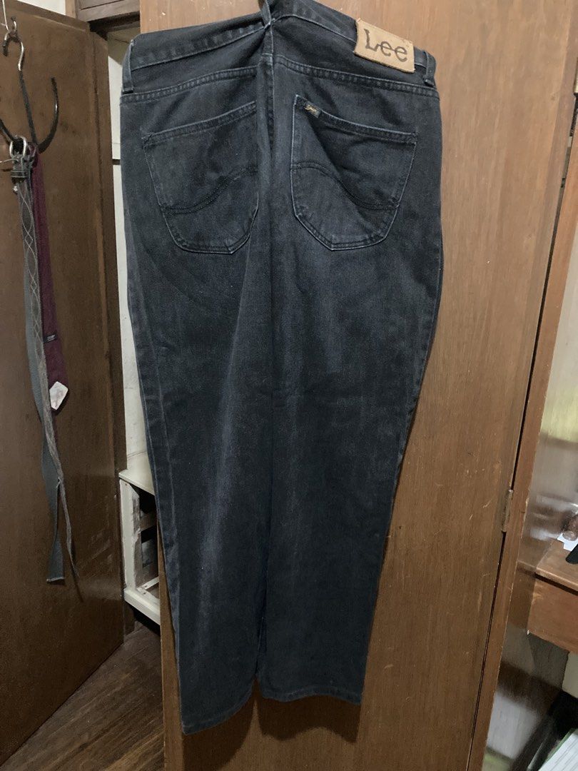 Lee Black Denim Jeans Pants (Category: Jeans) located in Baguio. Submitted by joshhhhthrifted (Listing ID 1467135824, Image 1). Description: - Brand: Lee - Color: Faded black wash - Fit: Classic straight - Details: Button fly, standard pockets, belt loops, leather patch logo - Condition: No major flaws, great for casual everyday wear - Size: 33.
