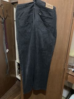 (Category: ) located in . Submitted by joshhhhthrifted (Listing ID 1467135824, Image 1). Description: .