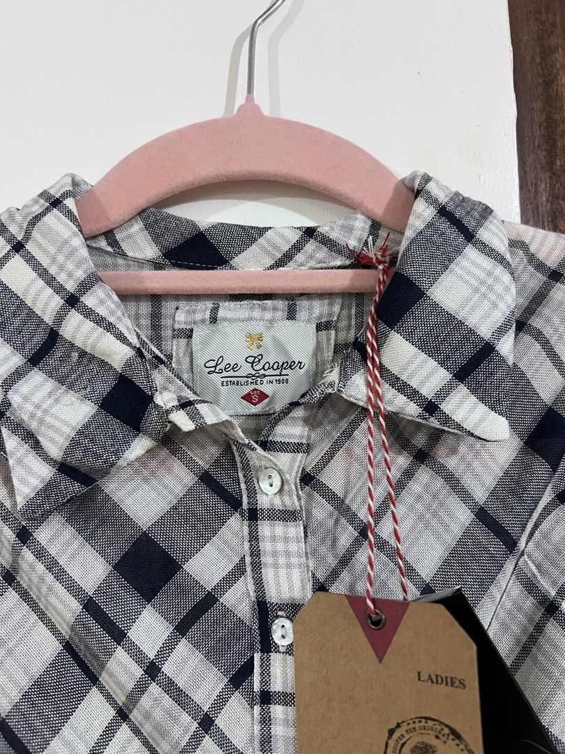 Lee Cooper Cute Polo (Category: Blouses) located in Bacoor. Submitted by pktd10 (Listing ID 1466973068, Image 2). Description: .