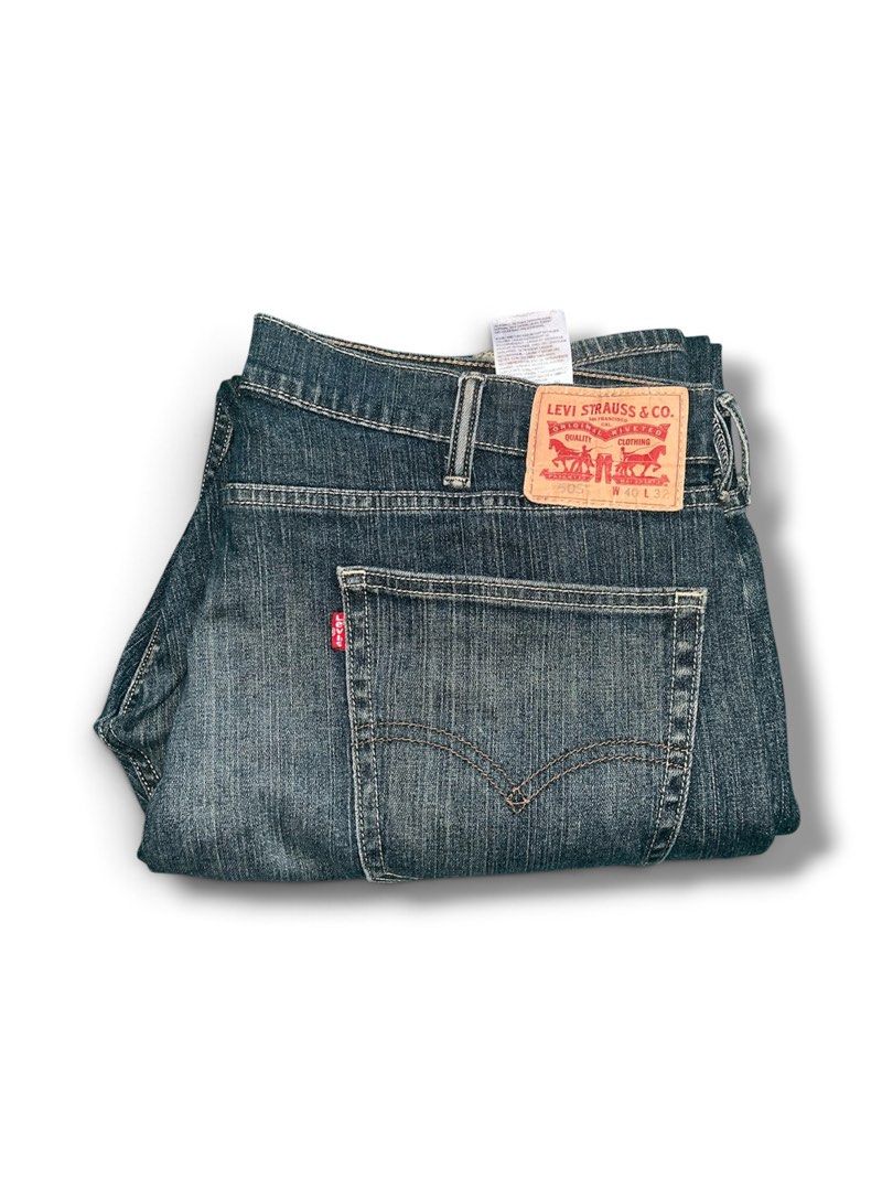 Levis 505 (Category: Jeans) located in Batangas. Submitted by vincebaquiran (Listing ID 1467105583, Image 3). Description: Levis 505 verygood condition size 40.