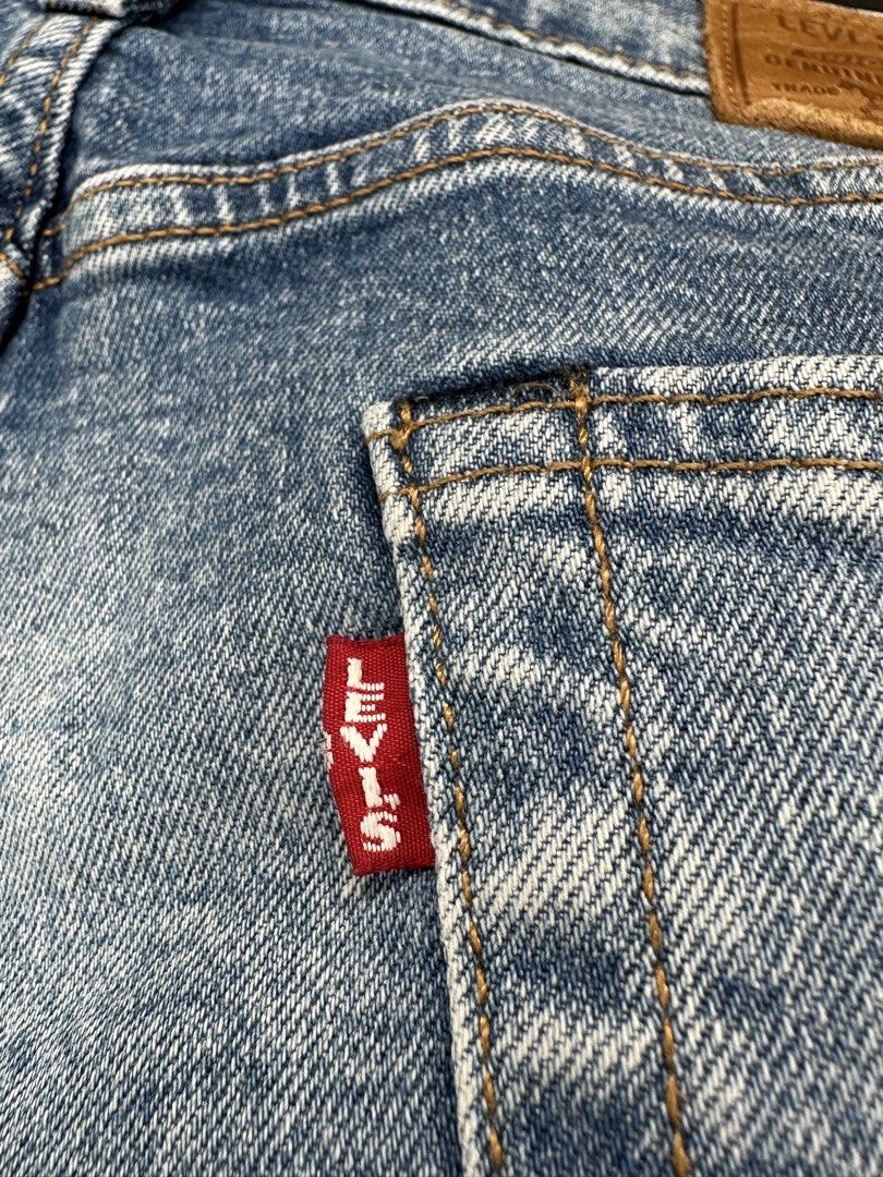 Levis 511 Big E Denim Shorts (Category: Shorts) located in Baguio. Submitted by .daryl (Listing ID 1467080430, Image 3). Description: 32-33 waist 18 length 9 leg opening .