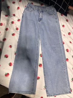 (Category: ) located in . Submitted by esonmuchx (Listing ID 1466995682, Image 1). Description: .