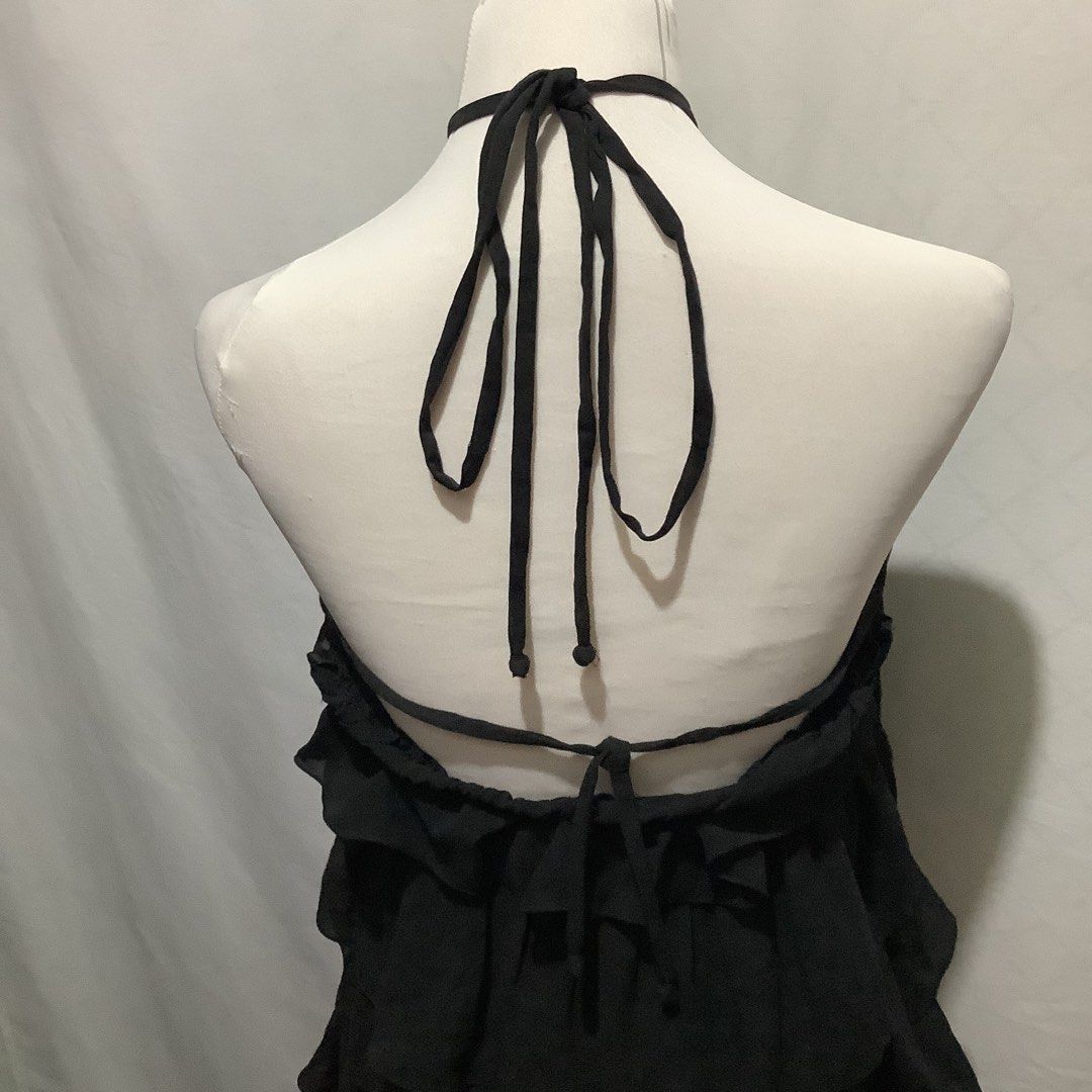 LISA & ME Black Ruffled Halter Top (Category: Sleeveless) located in Cavite. Submitted by kbyshe_catalog (Listing ID 1467099009, Image 3). Description: xs-medium backless style branded by LISA & ME .