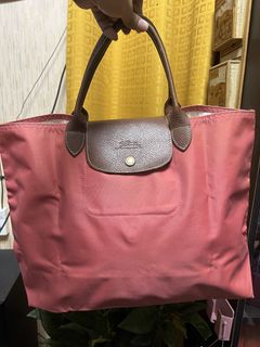 (Category: ) located in . Submitted by mybag2025 (Listing ID 1467088522, Image 1). Description: .