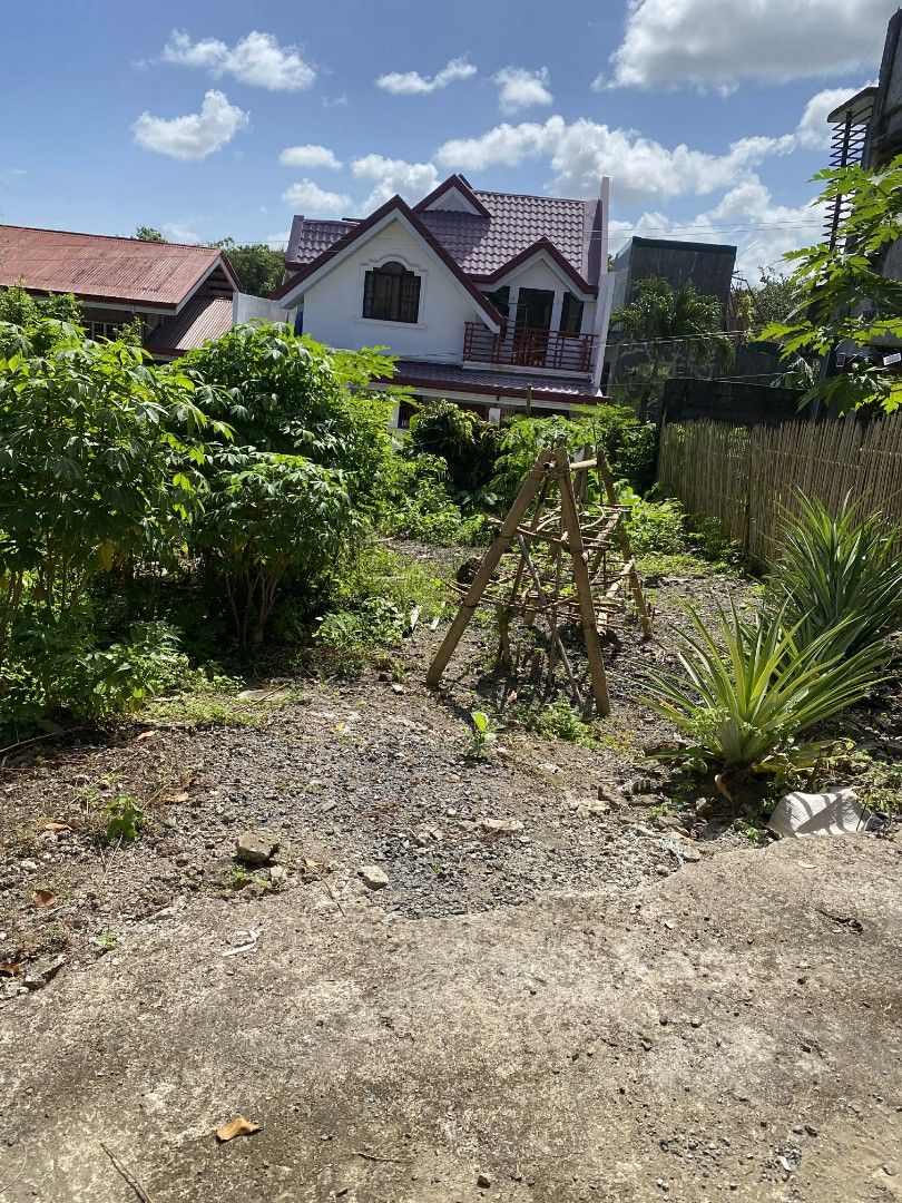 Lot for sale (Category: Lot) located in Quezon City. Submitted by jdelacruz0728 (Listing ID 1466985598, Image 2). Description: Lot For Sale: Mission hill subdivision Roxas city Near Milibili National Highschool 72sqm per lot (2 lot's available) Complete title and tax 1m two lot's For inquiry please contact: 09277517528 - Jean 09381257571 - Judith.
