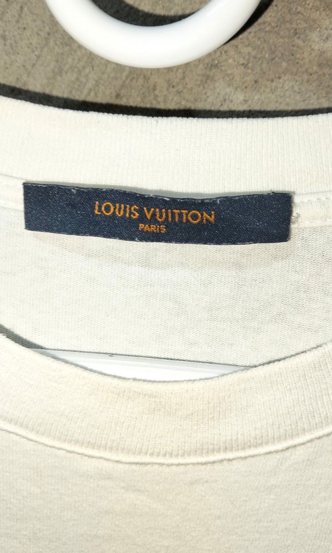 Louis Vuitton (Category: Luxury Apparel) located in Alaminos. Submitted by jez.18 (Listing ID 1467126973, Image 3). Description: .