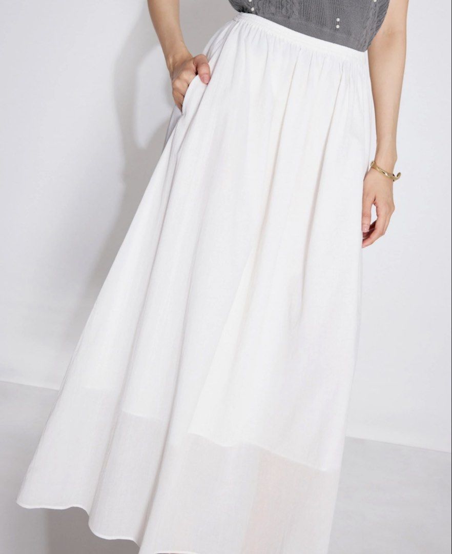 Love bonito White Maxi Skirt (Medium) (Category: Skirts) located in Makati City. Submitted by ma_rose (Listing ID 1467112869, Image 3). Description: Love bonito White maxi skirt with pockets ₱600 + SF 🎀 - Size Medium (fits small until large) - Elastic waistband - Has inner lining - No issues, no flaws, just decluttering! - Super good quality, for formal, casual, travels, work, etc Used 1x only, super nice! Orig price is ₱1780 Loc: Marikina .
