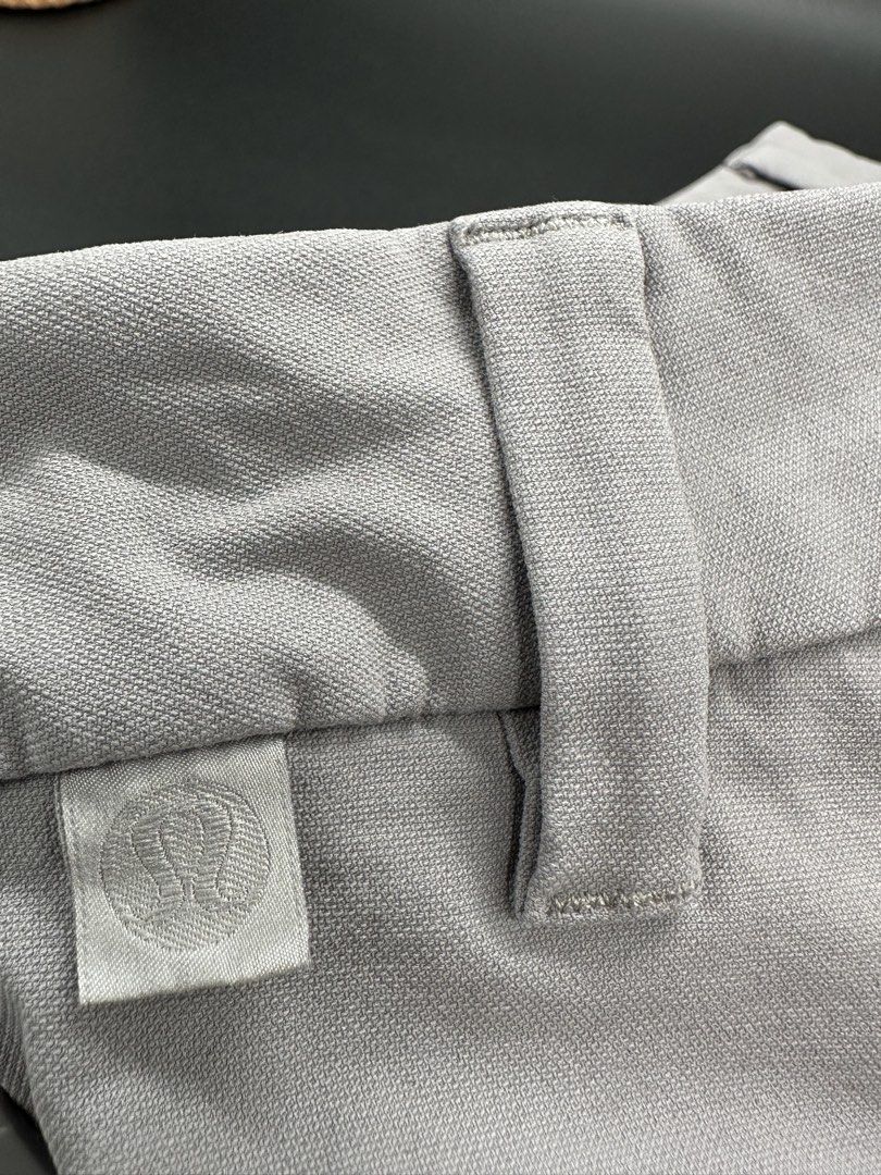 Lululemon Commission Shorts (Category: Shorts) located in Baguio. Submitted by .daryl (Listing ID 1467074769, Image 3). Description: 30-31 waist 18 inches length 10 inches leg opening .
