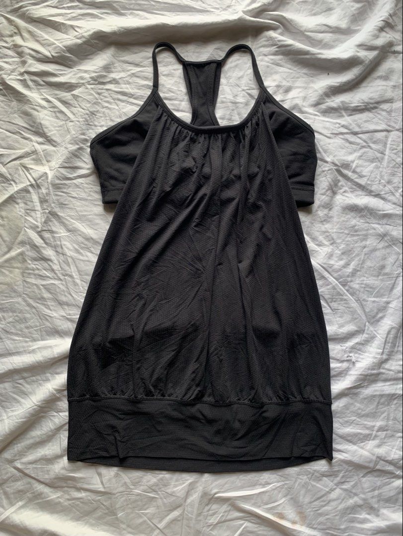 Lululemon No Limit Tank Black Racerback (Category: Activewear) located in Taguig. Submitted by prelovedbynette (Listing ID 1466997853, Image 1). Description: Size M-L Stretchable With built in sports bra No padding but has a padding slot Cut tags Sports Bra Size Guide: Bust: 16 inches (laid flat) Underbust: 14 inches (laid flat) Top Length: 28 inches .