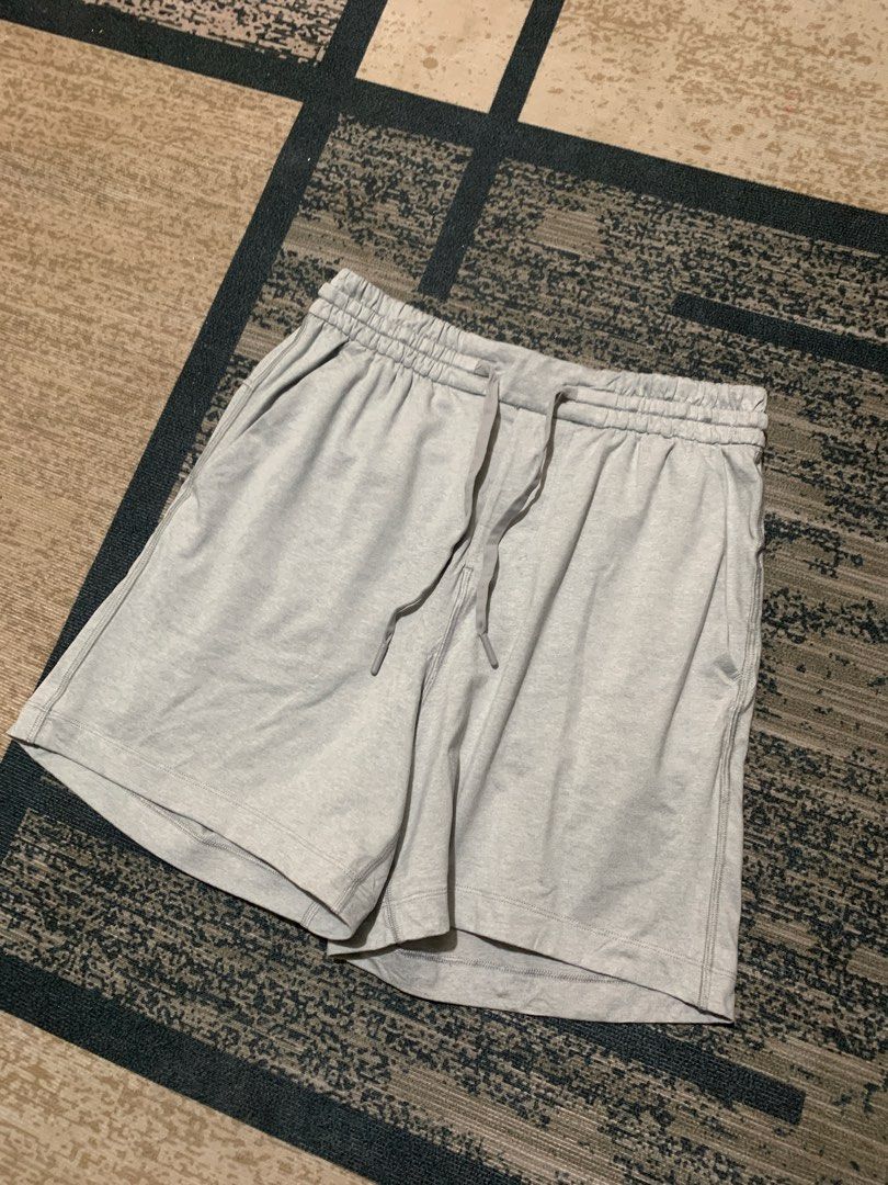Lululemon soft jersey short 5 (Category: Shorts) located in Cebu City. Submitted by thriftsh1t.ph (Listing ID 1467149879, Image 2). Description: W28-36 L16-17.