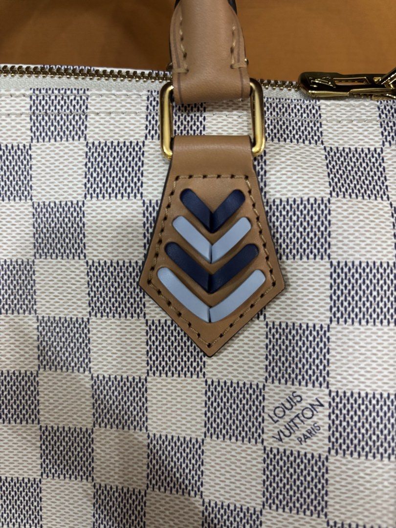 LV Bandou30 Azur Special edition (Category: Luxury Bags & Wallets) located in Quezon City. Submitted by ingridsfinds (Listing ID 1467167750, Image 3). Description: Unused Rare piece Complete box.
