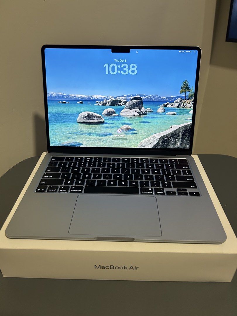 MacBook Air M4 - 16GB RAM (Category: Laptops & Notebooks) located in Quezon City. Submitted by ricardo7_ (Listing ID 1466982752, Image 1). Description: Macbook Air M4. 16GB RAM. 256GB SSD. Complete set with receipt from Apple Singapore. 100% battery health. Under utilized. No any dents or defects. .