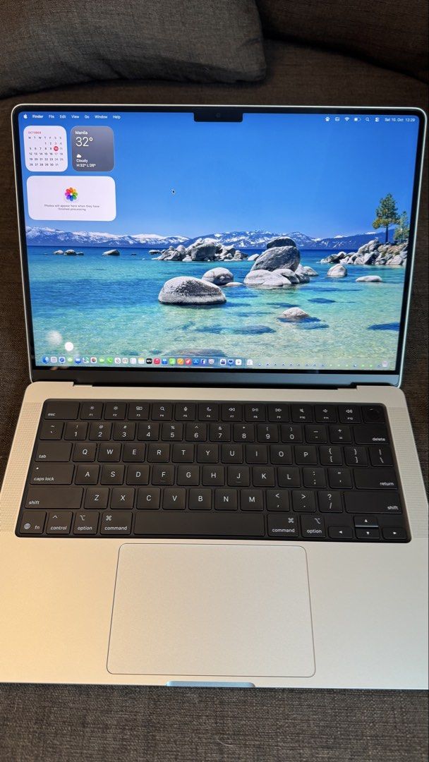 MacBook Pro 14-inch M5 (almost new) (Category: Laptops & Notebooks) located in Mandaluyong City. Submitted by khriscruz (Listing ID 1467032254, Image 1). Description: 14-inch MacBook Pro M5 in Silver* Specifications: • Chip: Apple M5 • CPU: 10-core • GPU: 10-core • Memory: 16GB Unified Memory • Storage: 512GB SSD • Battery Health: 100% • Cycle Count: 9 only • Warranty until November 3, 2026 100% smooth and in excellent working condition Very low 