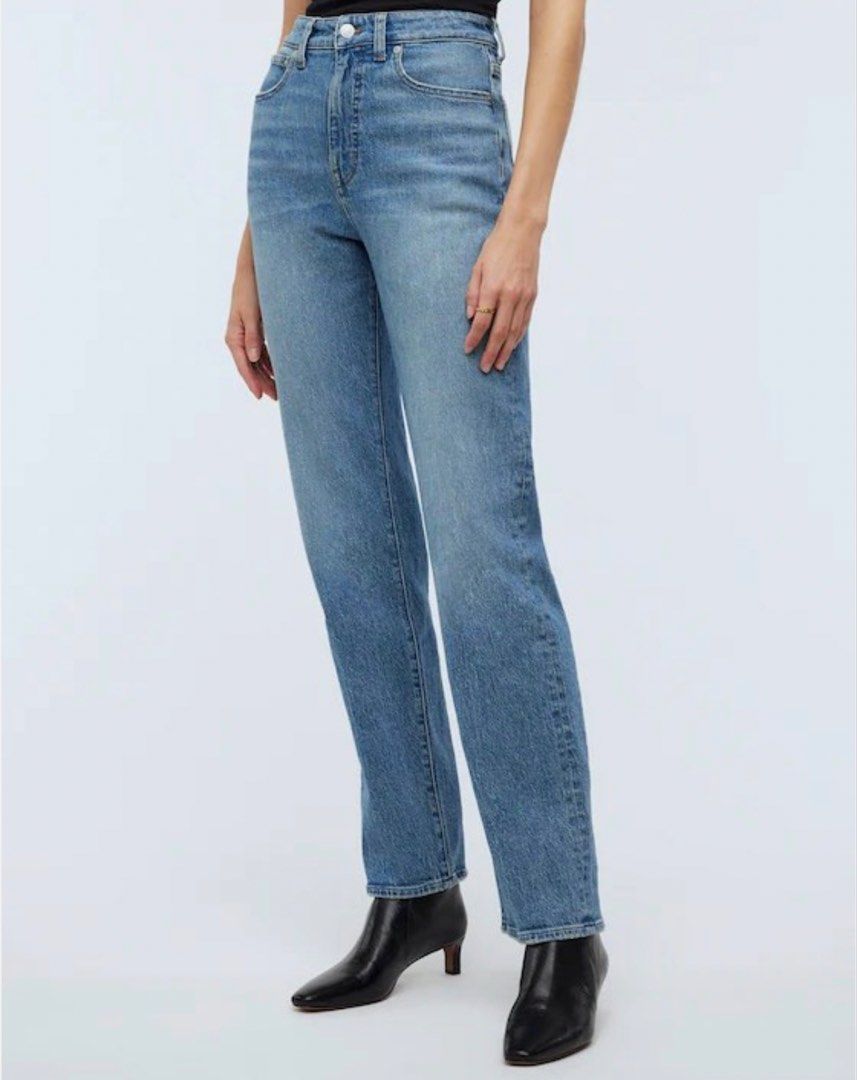MADEWELL THE ‘90s STRAIGHT JEANS WITH QR CODE (Category: Jeans) located in Quezon City. Submitted by mine4now (Listing ID 1466322161, Image 1). Description: What: MADEWELL THE ‘90s STRAIGHT JEANS with QR CODE ORIGIN: BOUGHT IN THE US SIZE: 28 PETITE CONDITION: GOOD CONDI. Hardly ever Used. RFS: DECLUTTERING Shipping fee: PAID by the buyer No: COD Courier: lbc, grab or lalamove J&T — if not busy MOP: Gcash, maya or online banking *For sure buyer, 