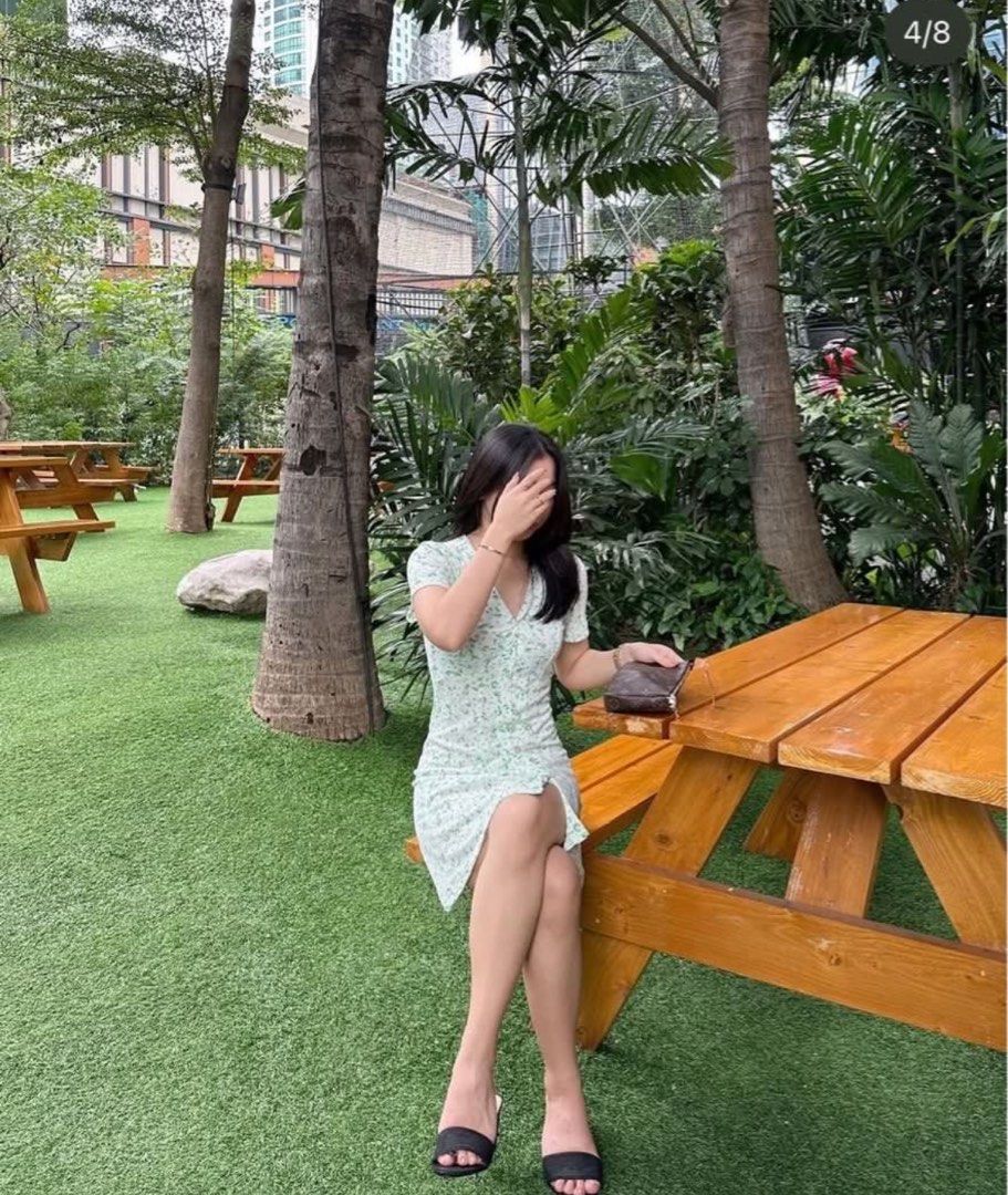 Mango mini cottage core floral dress (Category: Dresses) located in Manila. Submitted by brownbutterlatte (Listing ID 1466999914, Image 3). Description: Mango dress (Brandy melville, H&m, cotton on, bershka, zara, stradivarius, guess, zalora, shein, editors market, love bonito) Used twice. Can pass as brand new! Size xs but stretchable and can fit until small. Rfs: Doesnt fit me anymore..