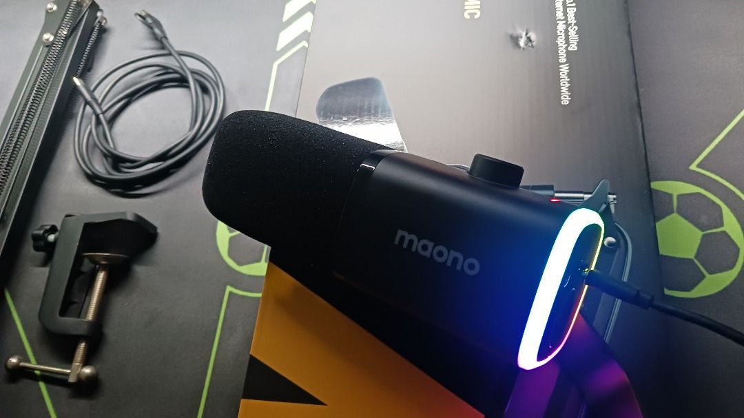 Maono PD100XS (Category: Other Accessories) located in Caloocan City. Submitted by oddpenguin_106d22 (Listing ID 1467150665, Image 3). Description: Selling my 2-month old PD100XS from Maono, it comes with everything including its box. Like-new condition..