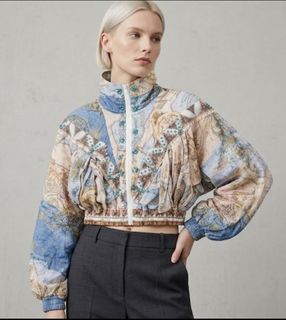 (Category: ) located in . Submitted by saksthriftavenuebyluckymaria8 (Listing ID 1467090531, Image 1). Description: .