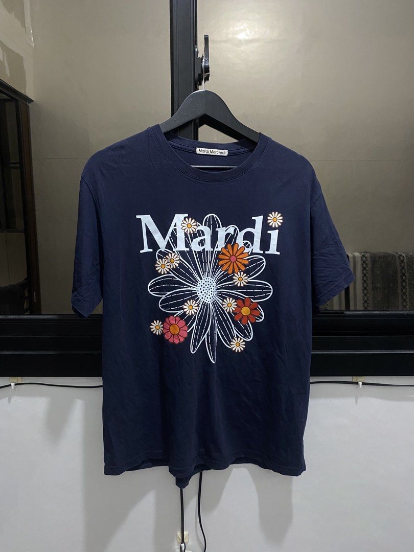Mardi mercredi (Category: Shirts) located in Manila. Submitted by hell_market (Listing ID 1467124863, Image 1). Description: .