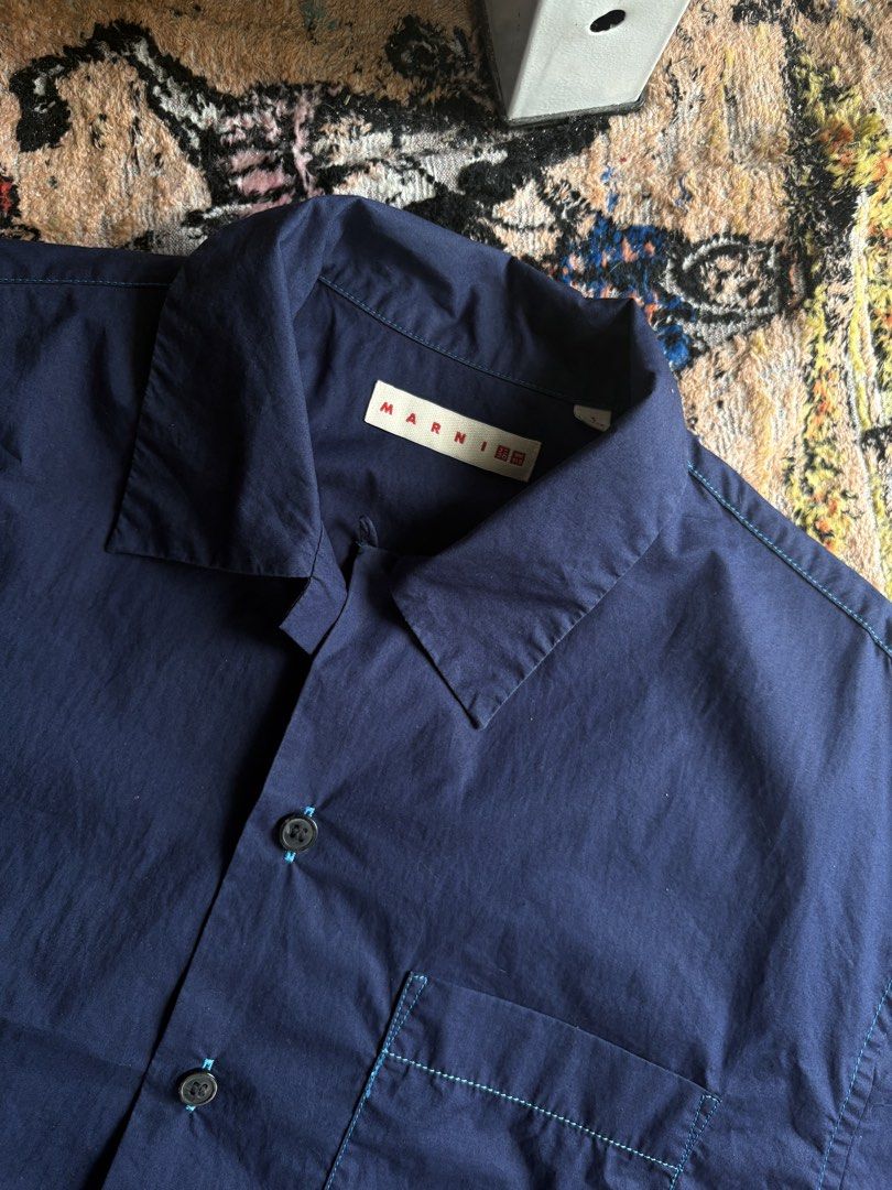 Marni x Uniqlo Polo (Category: Tshirts & Polo Shirts ) located in Pasay City. Submitted by namastenamstenamaste (Listing ID 1466971914, Image 2). Description: Marni x Uniqlo Polo Contrast stitching no issue W:22 L:26 +sf .