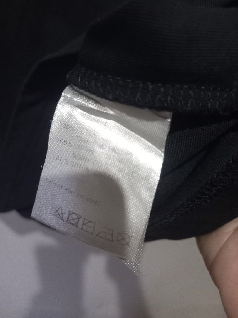 Mastermind (Category: Tshirts & Polo Shirts ) located in Pozorrubio. Submitted by aaaliyahselections (Listing ID 1467081003, Image 3). Description: GUCCI 350🛒 Dimes 22x30 Color rate 10/10 Issue cracked print REMINDERS: 📌Very good condi. 📌Color may vary due to lighting 📌Click each photo for the DETAILS & PRICE ❌️No Return ❌️No Cancellation ❌️No Bogus 📍Payment First VIA G-CASH Location: Pozorrubio Pangasinan We ship NATIONWIDE🚚 Via J&T HAPPY 