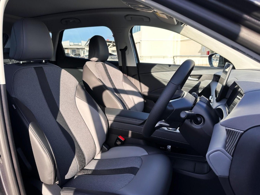 (Category: ) located in . Submitted by kyromotor (Listing ID 1466989650, Image 1). Description: .