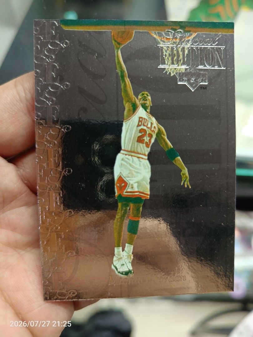 Michael Jordan SE100 (Category: Raw Singles) located in Bulacan. Submitted by johnybrav3 (Listing ID 1467034552, Image 3). Description: Michael Jordan Special Edition PHP 3.5k Condition: Nrmnt Shipping: Lalamove/ LBC/ JNT Location: Bulacan.