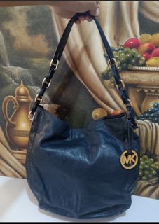 (Category: ) located in . Submitted by phbudgetluxuryfinds (Listing ID 1466989892, Image 1). Description: .