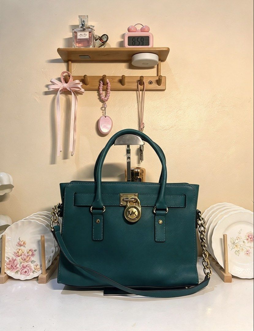 Michael Kors Hamilton (Category: Luxury Bags & Wallets) located in Manila. Submitted by thriftniyuno (Listing ID 1467092212, Image 1). Description: Teal Green Excellent Sign of used.