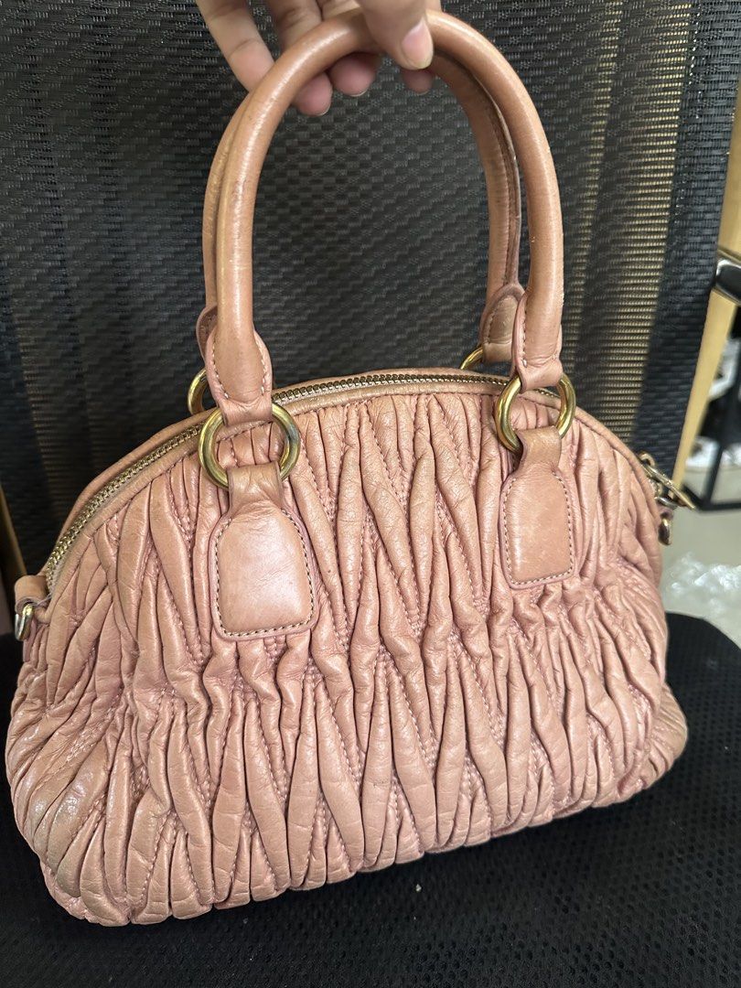Miumiu Matelassé (Category: Luxury Bags & Wallets) located in Butuan. Submitted by wear.next (Listing ID 1467013559, Image 3). Description: No inclusions Missing sling/strap.