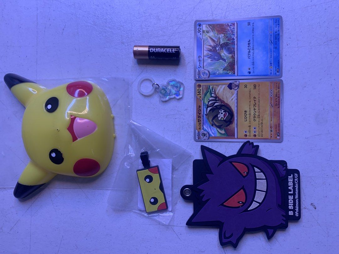 Mixed Pokemon Merch (Category: Other Merchandise) located in Carmona. Submitted by bihira (Listing ID 1467044411, Image 1). Description: Mixed Pokemon Merch - WYSIWYG - Authentic Merch - Free Pokemon Cards.