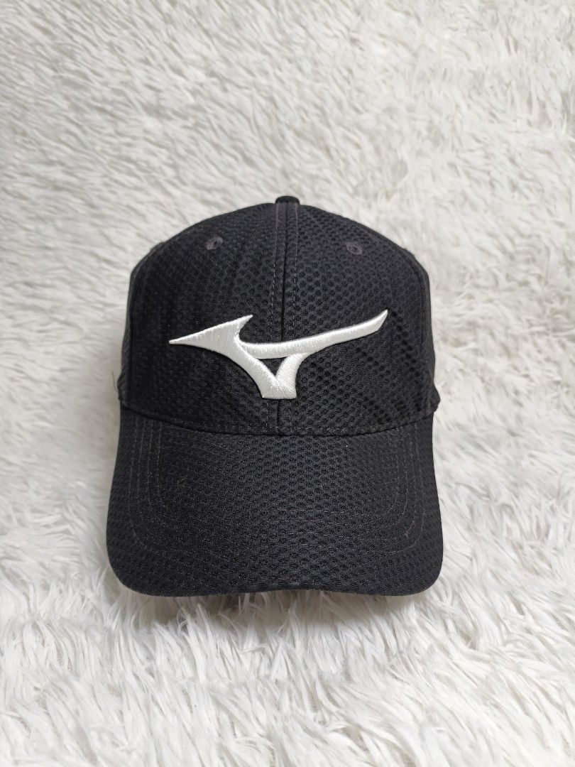 Mizuno Black Mesh Sports Cap (Category: Caps & Hats) located in Imus. Submitted by grindhouse.thriftshop (Listing ID 1467062575, Image 1). Description: - Authentic Mizuno baseball cap in classic black - Made from breathable mesh material to keep you cool during workouts - Features embroidered white Runbird logo on the front, back strap, and inner tag - Adjustable strap closure for a customizable and comfortable fit - Lightweight construction idea