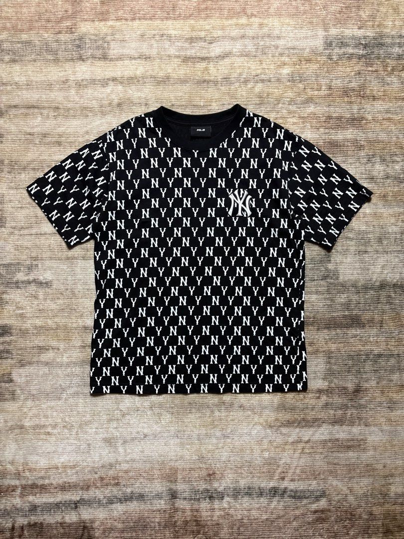 MLB NY Yankees Monogram Tee (Category: Tshirts & Polo Shirts ) located in Antipolo. Submitted by thearchivesproject (Listing ID 1467117877, Image 1). Description: 20.5 width 25.5 length xs on tag m fits..