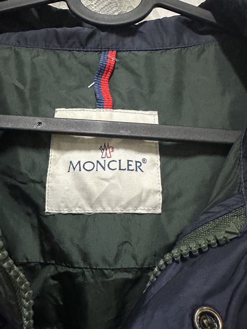 Moncler wind breaker (Category: Coats, Jackets and Outerwear) located in Quezon City. Submitted by slluxury_ph (Listing ID 1467016344, Image 3). Description: Unisex windbreaker monclear Best fit Med to large frame.
