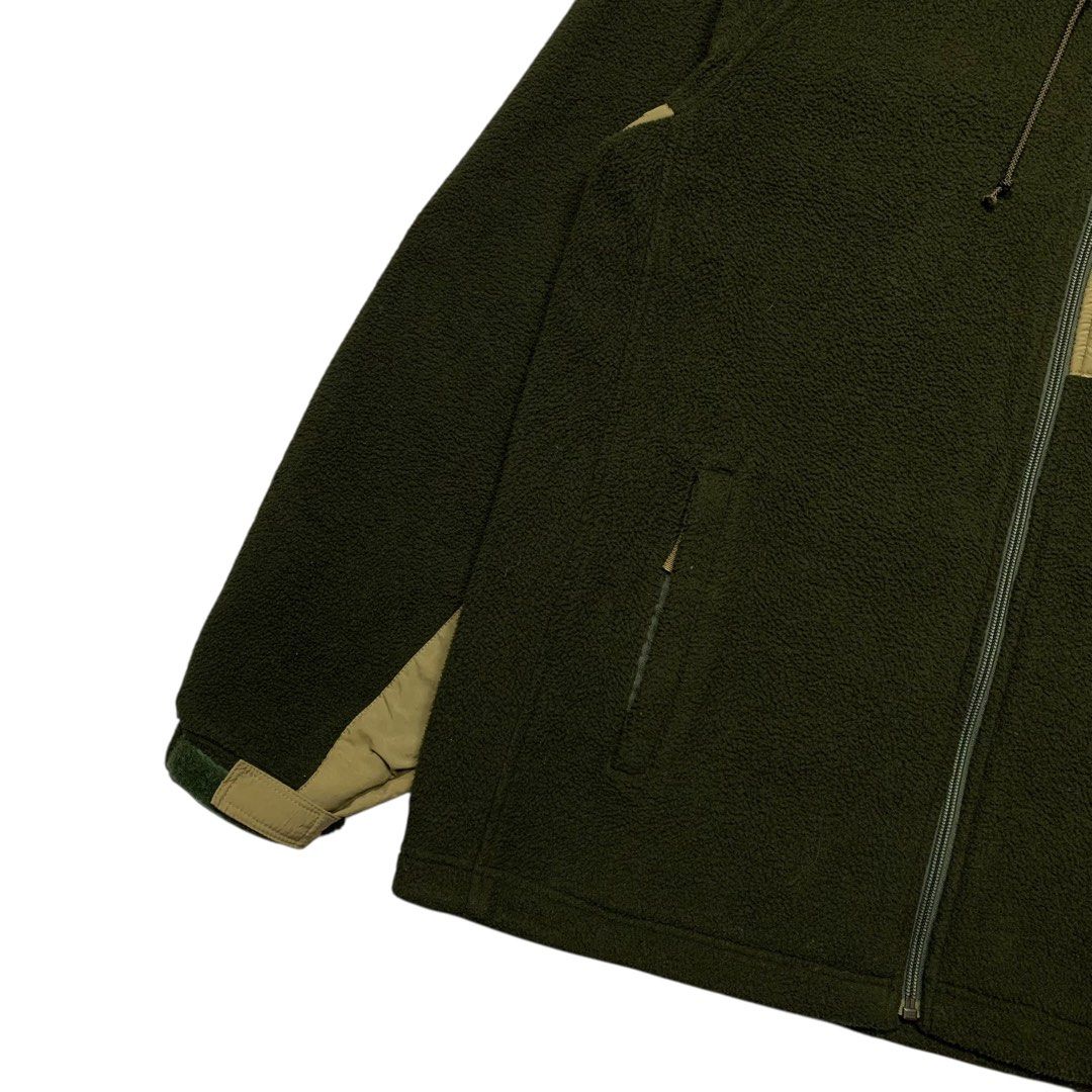 Monkey Time X United Arrows Zip-Up Fleece Jacket (Category: Coats, Jackets and Outerwear) located in Baguio. Submitted by thesecretshop_ph (Listing ID 1467057869, Image 2). Description: Size: Large Lenght: 28” Width: 23” Issue: -.