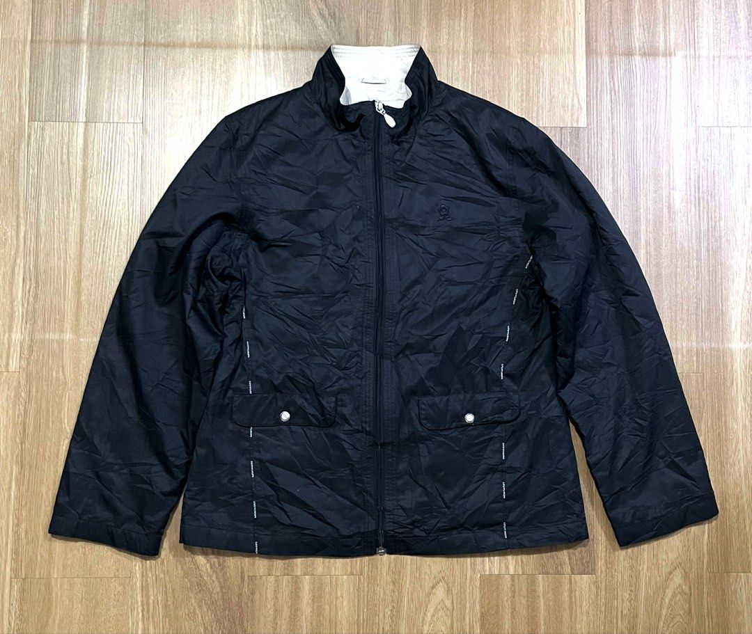 Montagut full-zip windbreaker jacket (Category: Coats, Jackets and Outerwear) located in Porac. Submitted by macky.ron (Listing ID 1467160345, Image 1). Description: Length:24.5 Width: 20.5 Condition: 9.8/10 Color rate: 9.8/10 Issue (s): None Complete Tags.