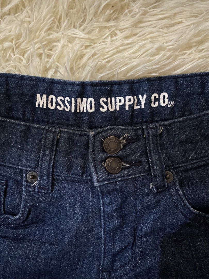 Mossimo Supply Co. Dark Blue Denim Shorts Size 3 (Category: Shorts) located in Guagua. Submitted by zenn_vi (Listing ID 1467131923, Image 3). Description: - Brand: Mossimo Supply Co. - Size: 3 (Fit 6 cut) - Color: Dark blue - Material: 99% cotton, 1% spandex (slight stretch) - Details: Double button closure, front and back pockets, rolled cuffs - Condition: Good overall condition with clean interior tag.
