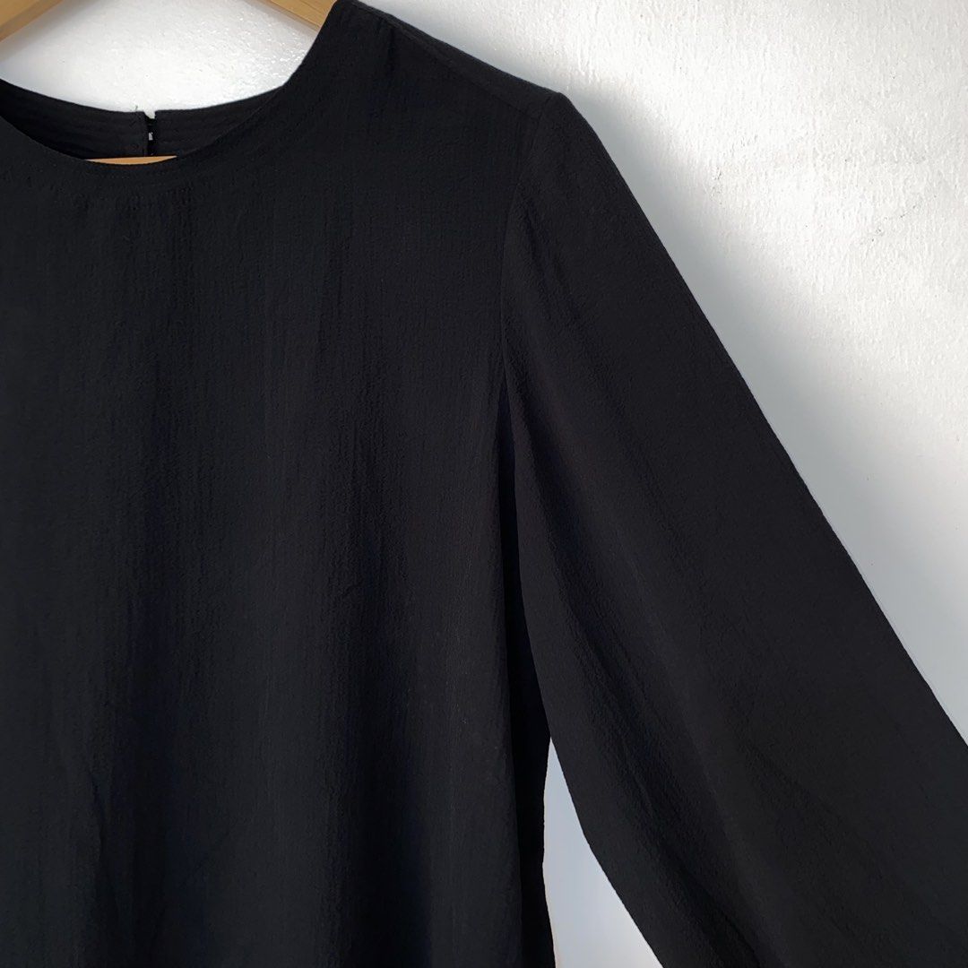 M&S long sleeve top (Category: Blouses) located in San Jose del Monte. Submitted by mamiracky (Listing ID 1467072743, Image 2). Description: .
