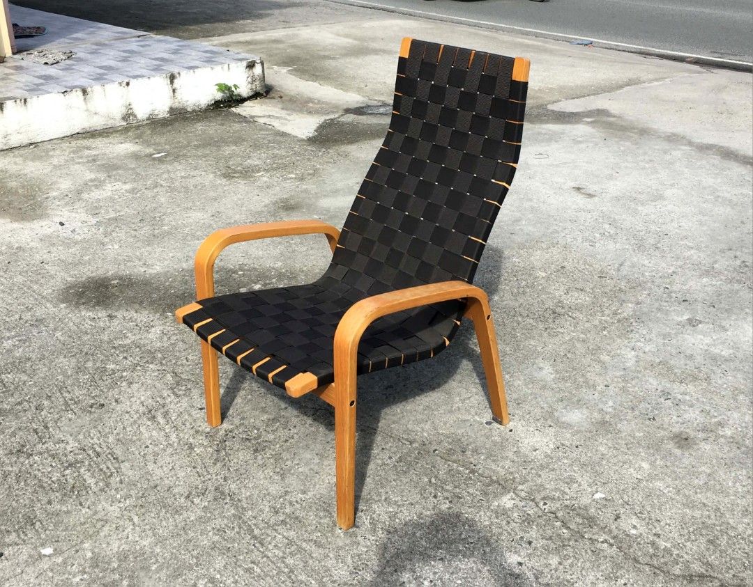 Muji Webbing Chair (Category: Chairs) located in Mabalacat. Submitted by thenewcraf32843 (Listing ID 1466979774, Image 2). Description: Muji Webbing Chair In great condition. Bentwood arm rest, sturdy and clean. Dimensions: W20 x D18.5 x Sh16 x H39.5 inches Price: 4.5k only We do shipping via lalamove / victory liner drop & go. Dm to inquire.