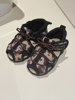 （分類：）位於 。 由 seller0121 提交（商品編號 1467133572，圖片 1）。簡介： 。