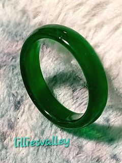 (Category: ) located in . Submitted by lilliesvalley-boutique (Listing ID 1467134438, Image 1). Description: .