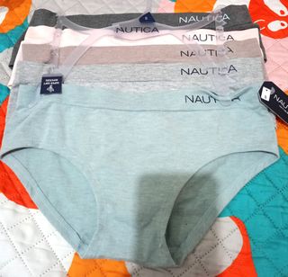 (Category: ) located in . Submitted by vanitystorehouse (Listing ID 1467135141, Image 1). Description: .