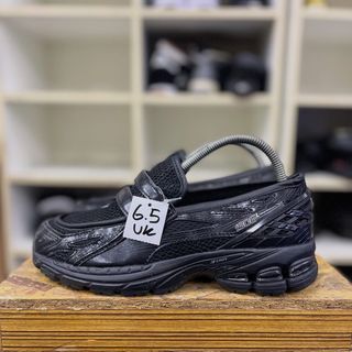 (Category: ) located in . Submitted by sneakers.too (Listing ID 1467085628, Image 1). Description: .