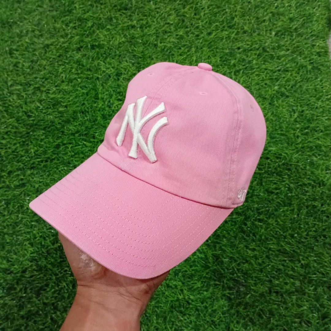 new york yankees pink cap dad hat (Category: Hats & Beanies) located in Muntinlupa City. Submitted by rianrax3012 (Listing ID 1467125337, Image 3). Description: .