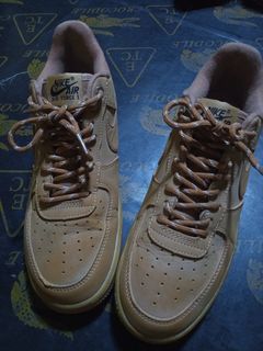 (Category: ) located in . Submitted by ljay.thriftedfinds (Listing ID 1467153081, Image 1). Description: .